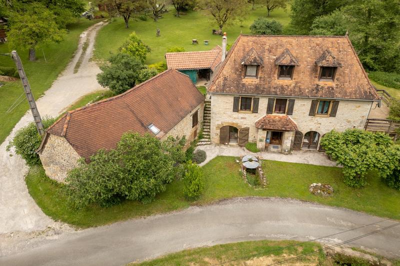 Moulin - 227 m² - 10 pièces