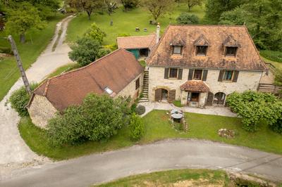 Moulin - 227 m² - 10 pièces