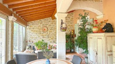 Demeure - 315 m² - 9 pièces