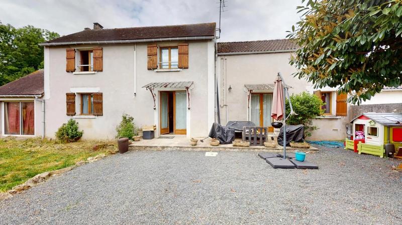 Maison - 125 m² - 6 pièces