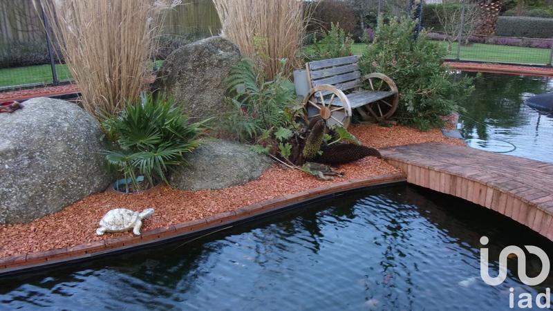 Maison - 400 m² - 10 pièces