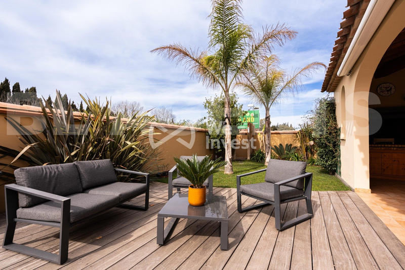 Maison - 291 m² - 10 pièces