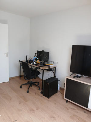 Maison - 225 m² - 8 pièces