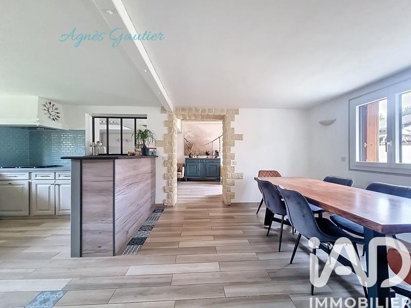 Maison - 182 m² - 9 pièces