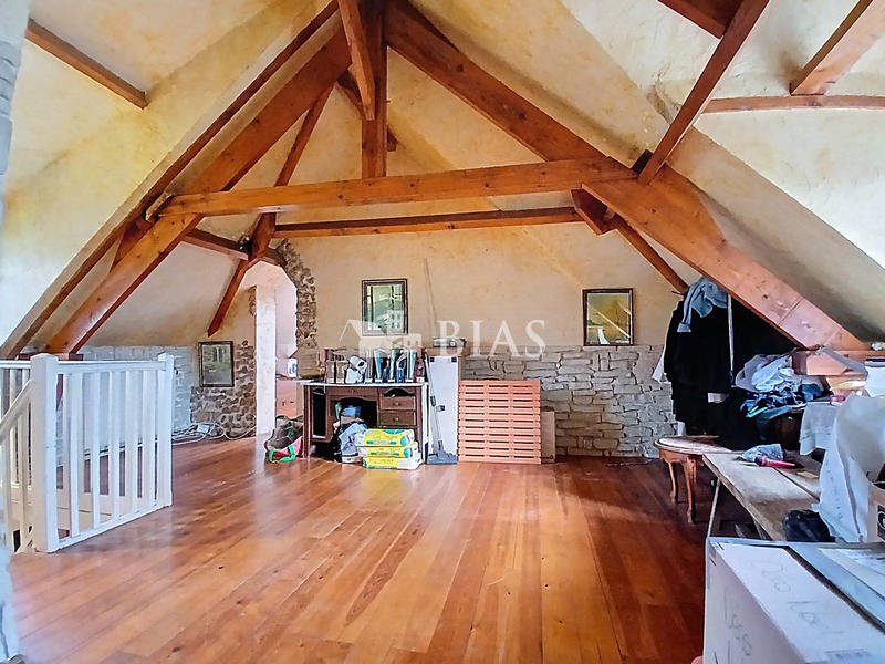 Maison ancienne - 177 m² - 5 pièces