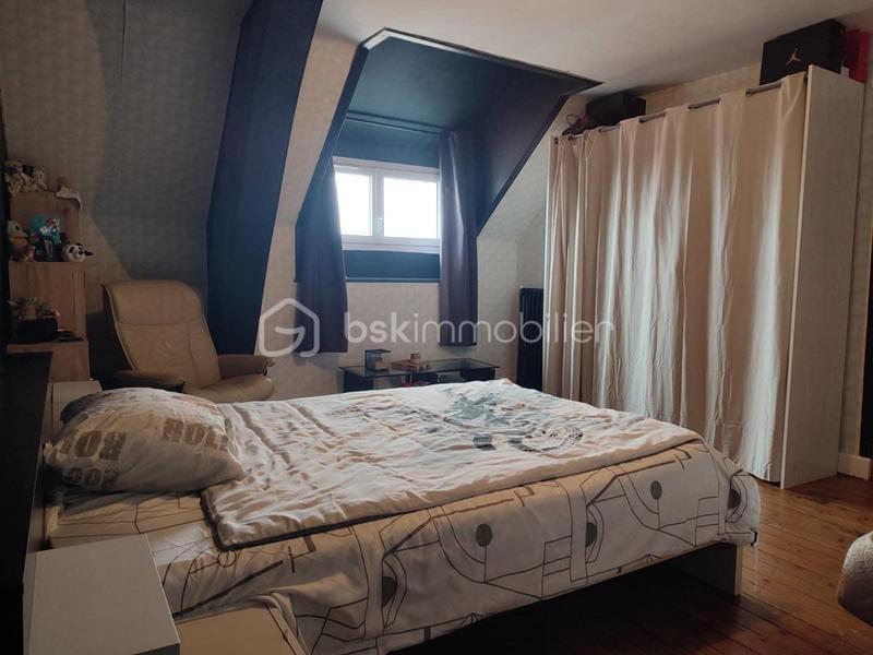 Maison de ville - 212 m² - 7 pièces