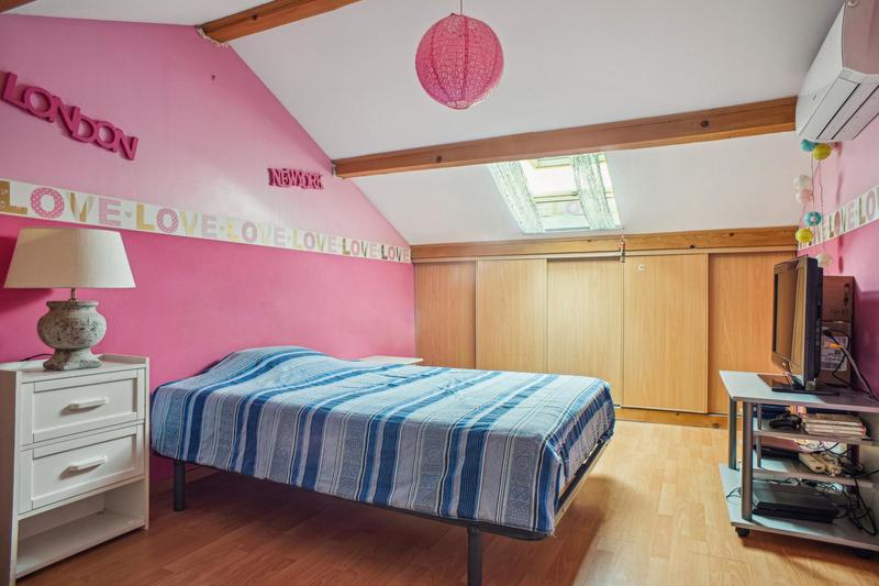 Maison - 200 m² - 8 pièces