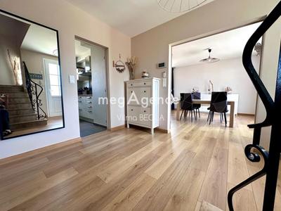 Maison - 138 m² - 6 pièces
