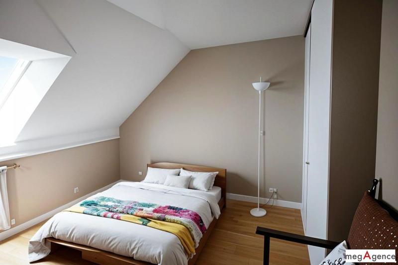 Maison - 200 m² - 8 pièces