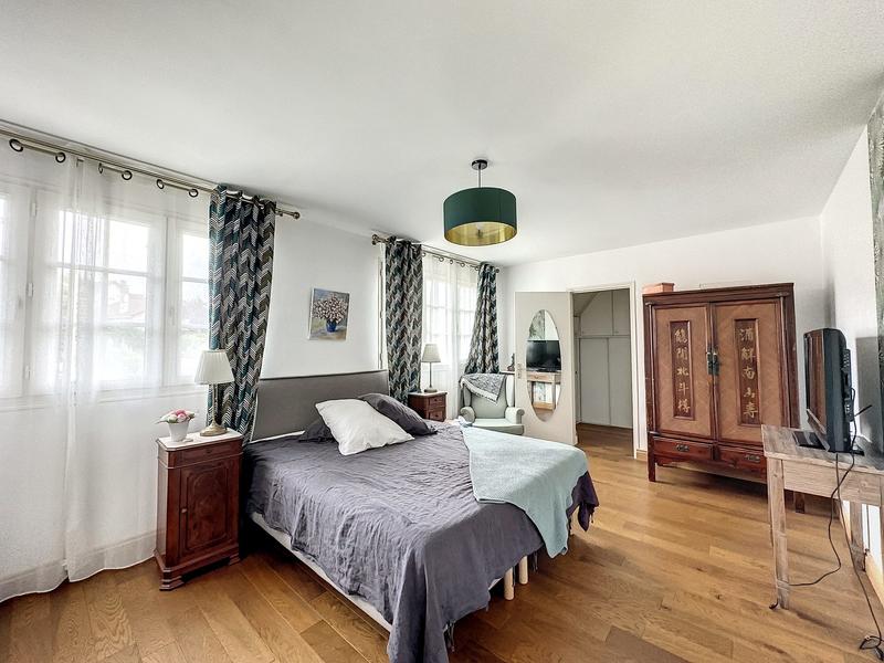 Maison - 190 m² - 7 pièces