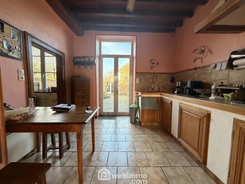 Maison - 226 m² - 7 pièces