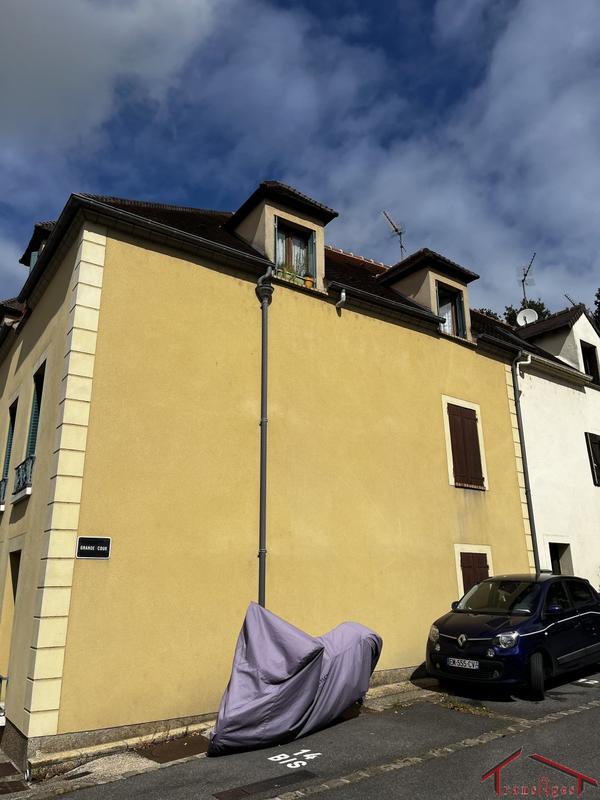 Immeuble - 273 m² - 14 pièces