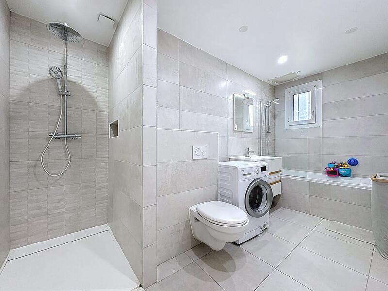 Maison - 86 m² - 4 pièces