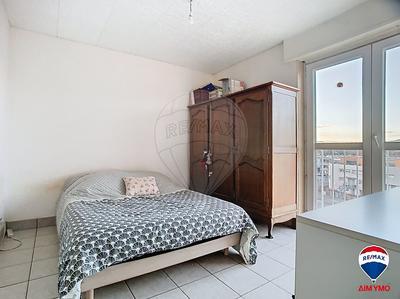 Appartement - 76 m² - 4 pièces