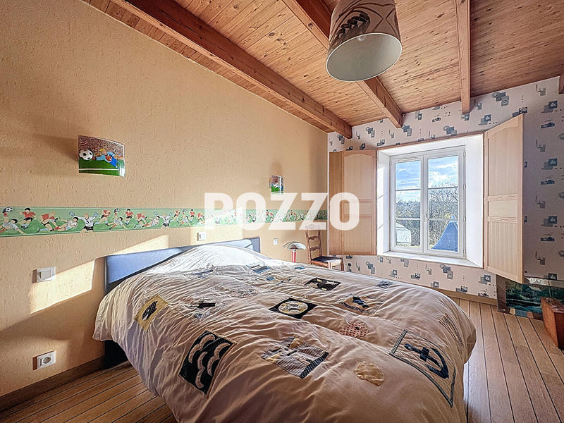 Maison - 165 m² - 6 pièces