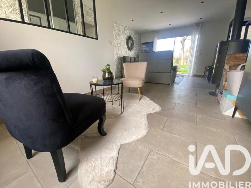 Maison - 121 m² - 5 pièces