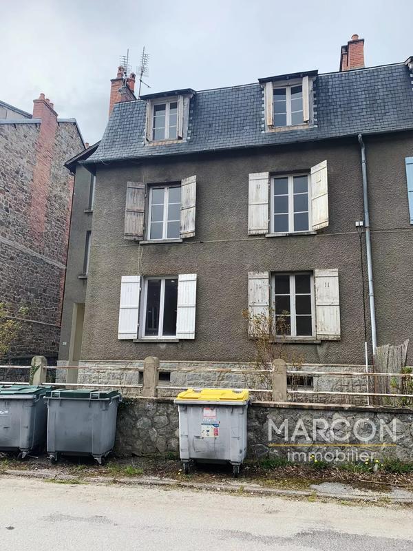 Immeuble - 171 m² - 9 pièces