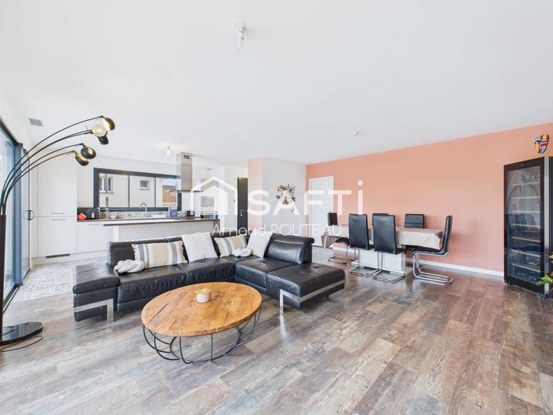 Maison - 125 m² - 5 pièces