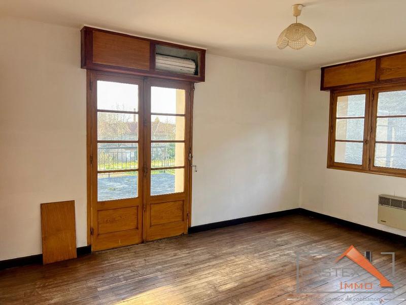 Maison - 187 m² - 7 pièces