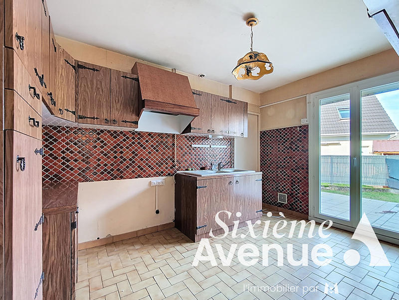 Maison - 136 m² - 6 pièces