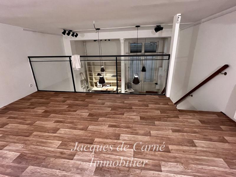 Loft - 48 m² - 2 pièces