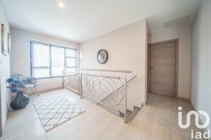 Maison de maîtres - 220 m² - 7 pièces