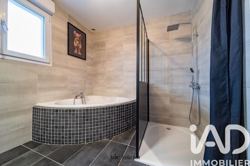 Maison - 145 m² - 7 pièces