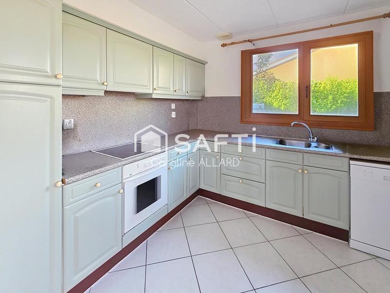 Maison - 99 m² - 4 pièces