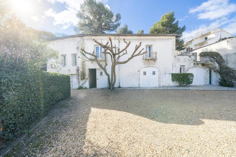 Appartement - 410 m² - 11 pièces