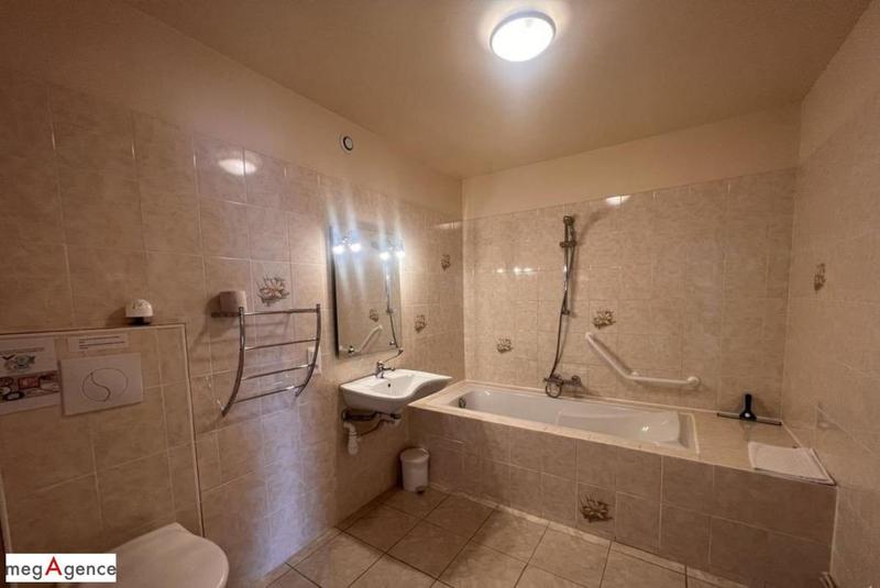 Fonds de commerce - Hôtellerie / Restauration - 395 m²