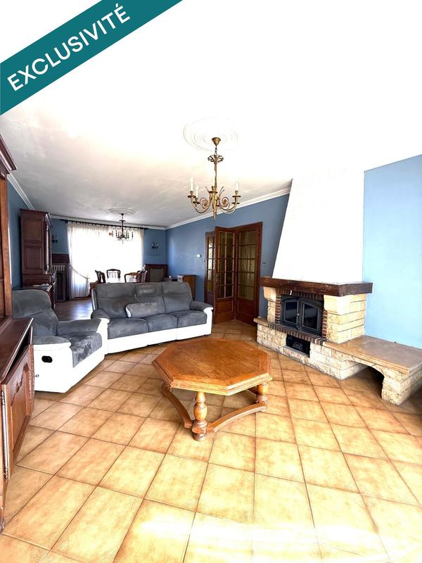 Maison - 240 m² - 8 pièces