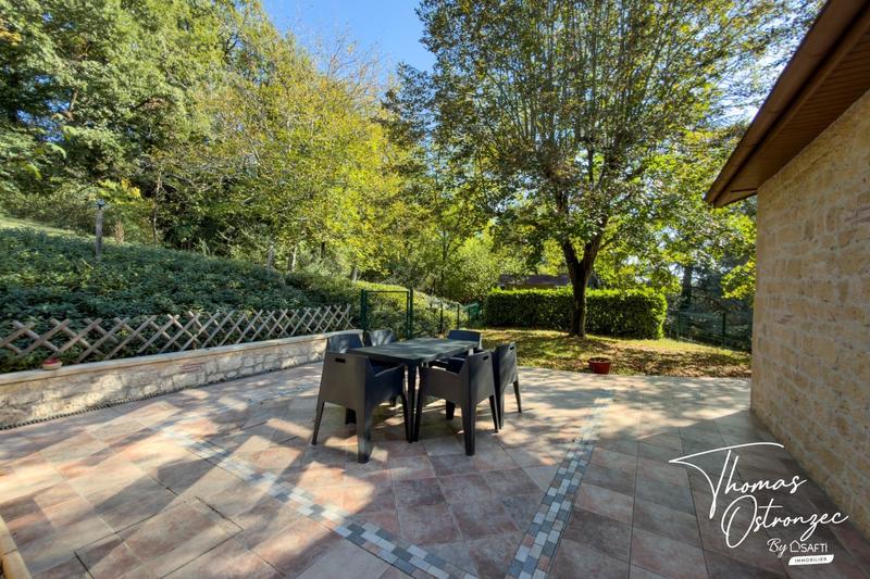 Maison - 127 m² - 6 pièces