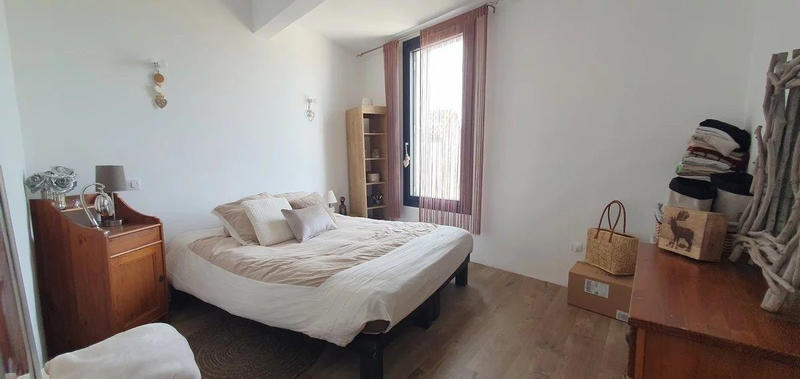 Maison traditionnelle - 176 m² - 4 pièces