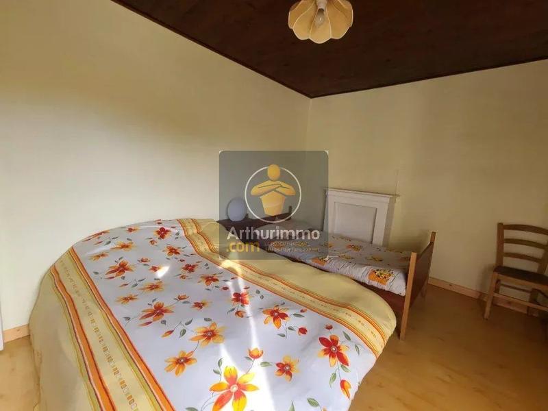 Maison - 134 m² - 9 pièces