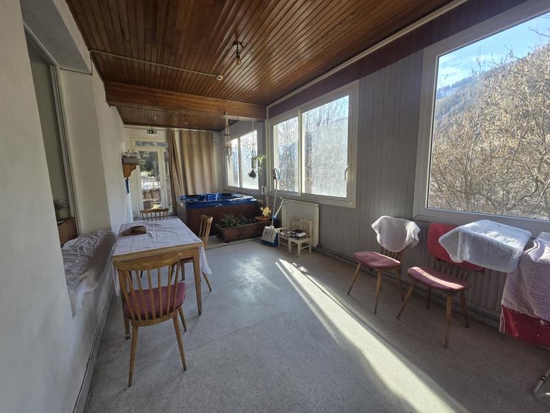 Maison ancienne - 640 m² - 25 pièces