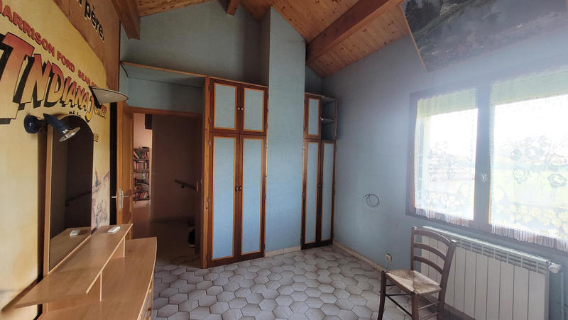 Propriété - 226 m² - 7 pièces