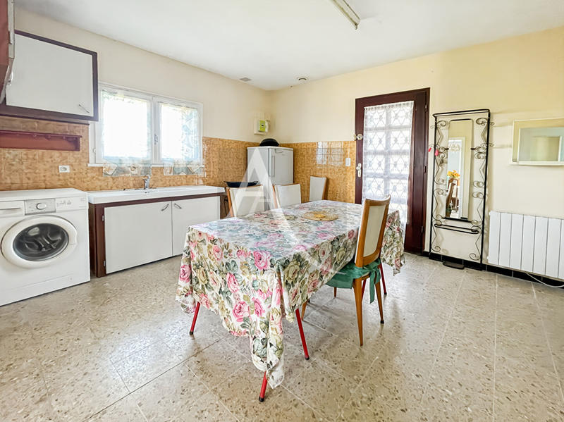 Maison - 143 m² - 6 pièces