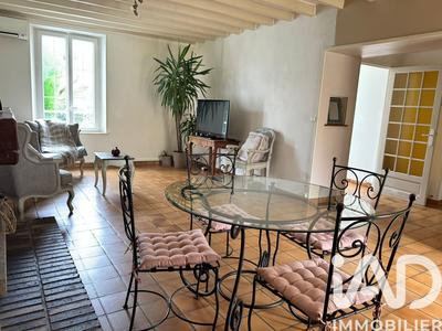 Maison - 105 m² - 4 pièces