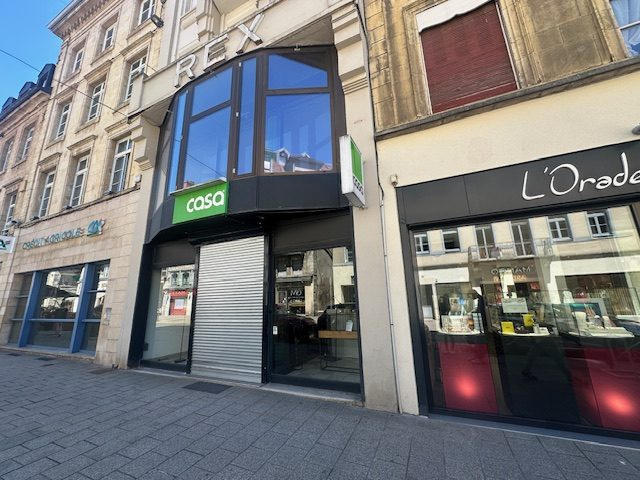 Local commercial - 525 m² - 5 pièces