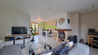 Maison - 88 m² - 5 pièces