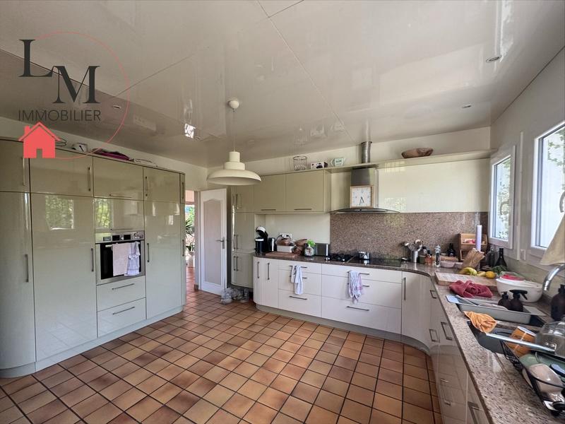 Villa - 178 m² - 7 pièces