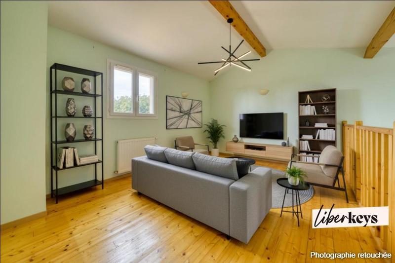 Maison - 110 m² - 4 pièces