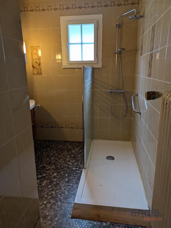 Maison - 120 m² - 8 pièces