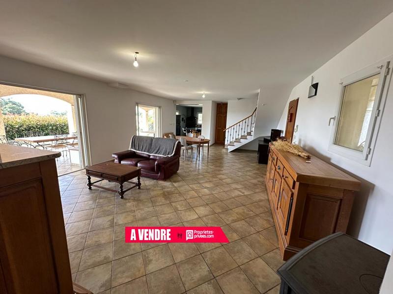 Maison - 163 m² - 6 pièces