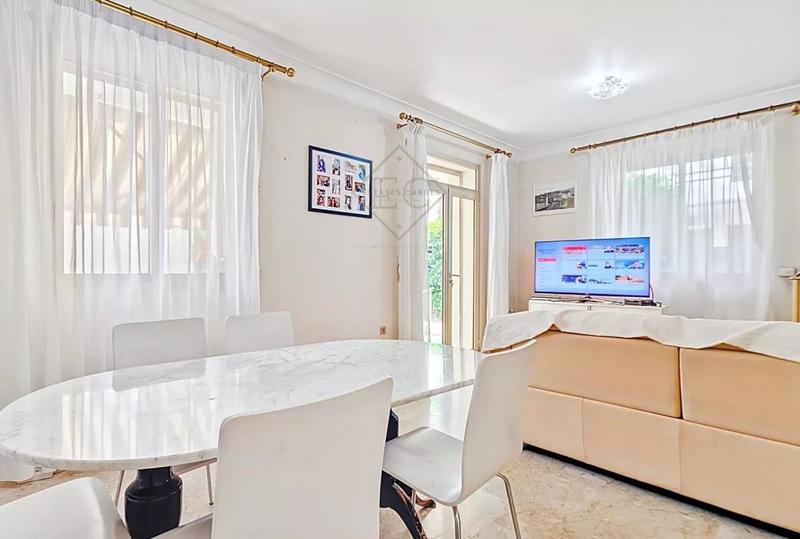 Maison de ville - 112 m² - 7 pièces