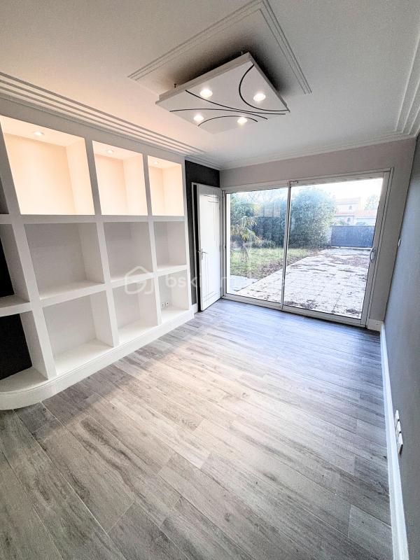 Maison - 186 m² - 7 pièces