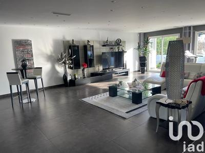 Maison de maîtres - 226 m² - 6 pièces