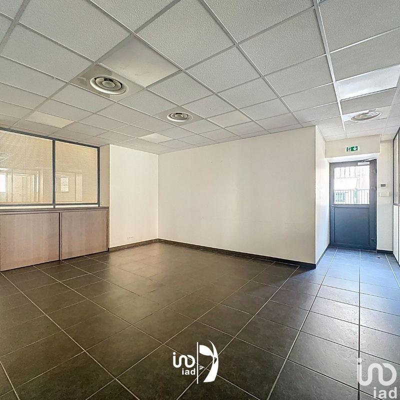 Local commercial - 311 m²