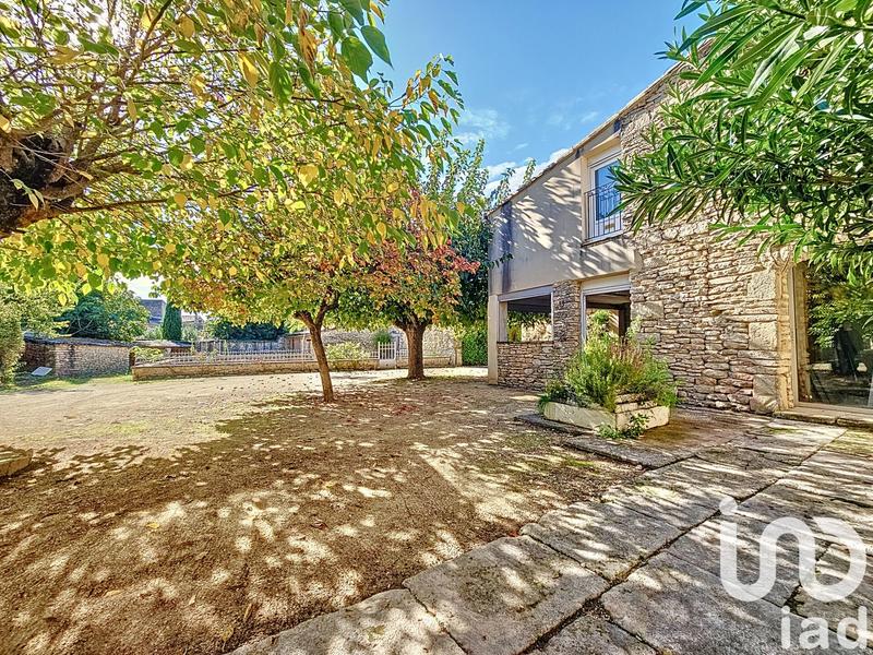 Maison - 204 m² - 9 pièces