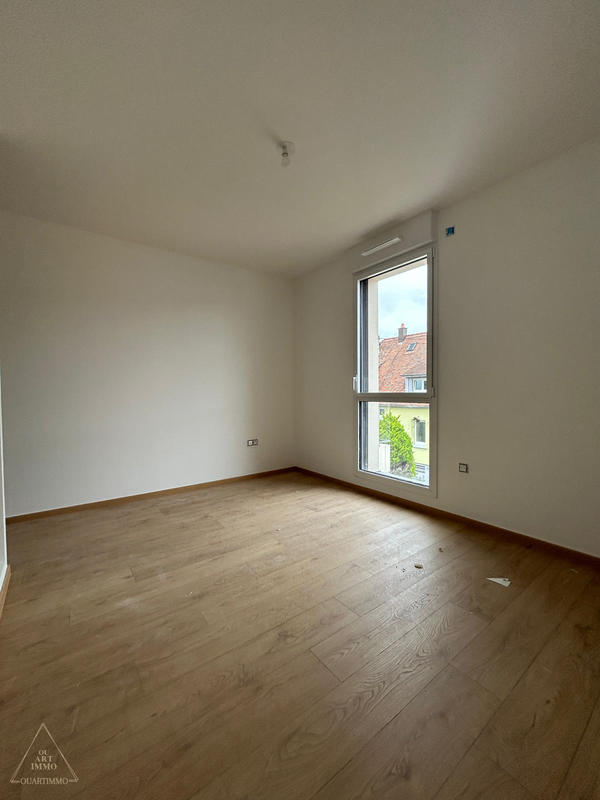 Appartement - 86 m² - 4 pièces